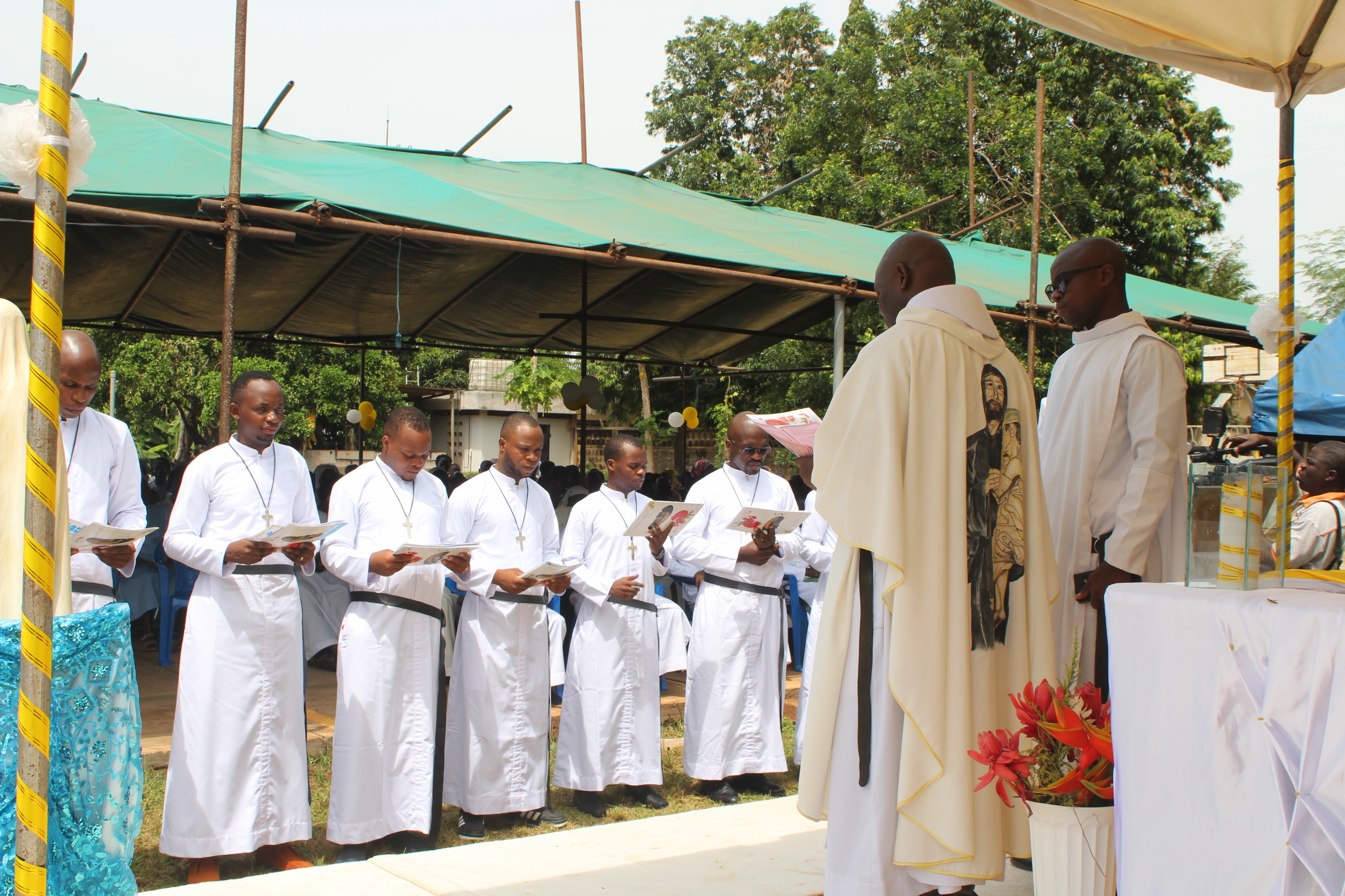 Images de la cérémonie de l'entrée au noviciat interprovincial d'Agoè Nyivé 