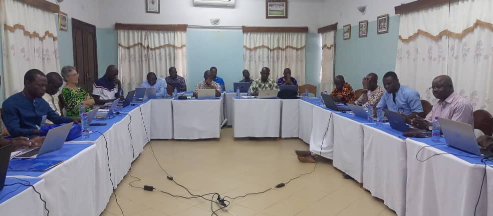 FORMATION DES RESPONSABLES DES STRUCTURES SANITAIRES DE LA PROVINCE  SAINT RICHARD PAMPURI D'AFRIQUE