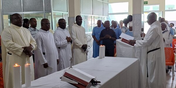 10EME  ANNIVERSAIRE DU DECES DES CONFRERES ET COLLABORATEURS DE L'HôPITAL SAINT JOSEPH DE MONROVIA